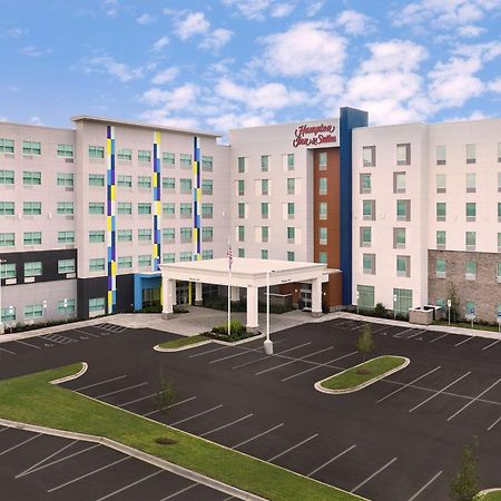 Hampton Inn & Suites Charlotte Airport Lake Pointe Εξωτερικό φωτογραφία